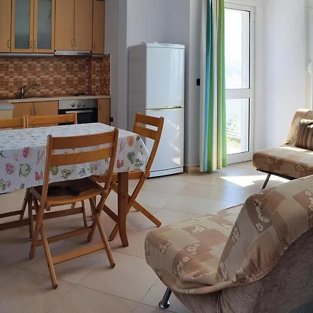 27 Apartment *